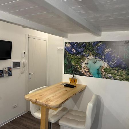 Lime Apartments - Bamboo Альгеро Экстерьер фото