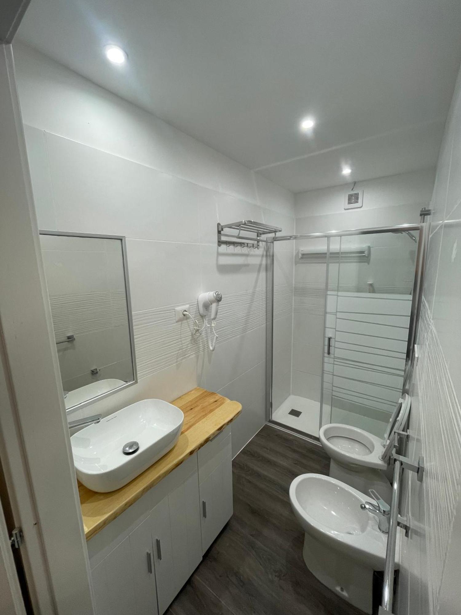 Lime Apartments - Bamboo Альгеро Экстерьер фото