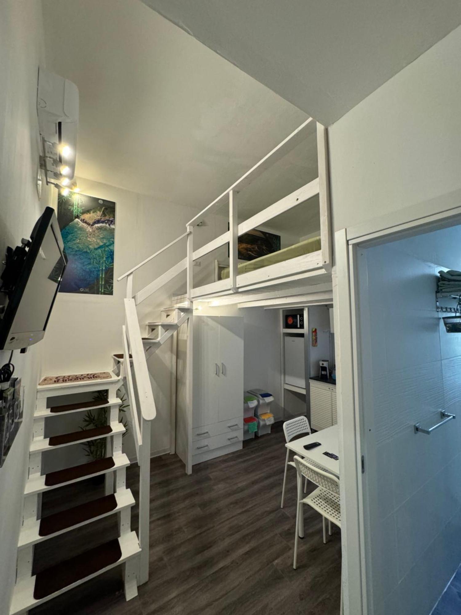 Lime Apartments - Bamboo Альгеро Экстерьер фото